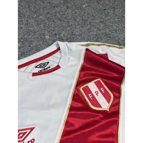 2018 Umbro Peru Home Soccer Jersey Paolo Guerrero Men M World Cup Russia - Picture 2 of 9